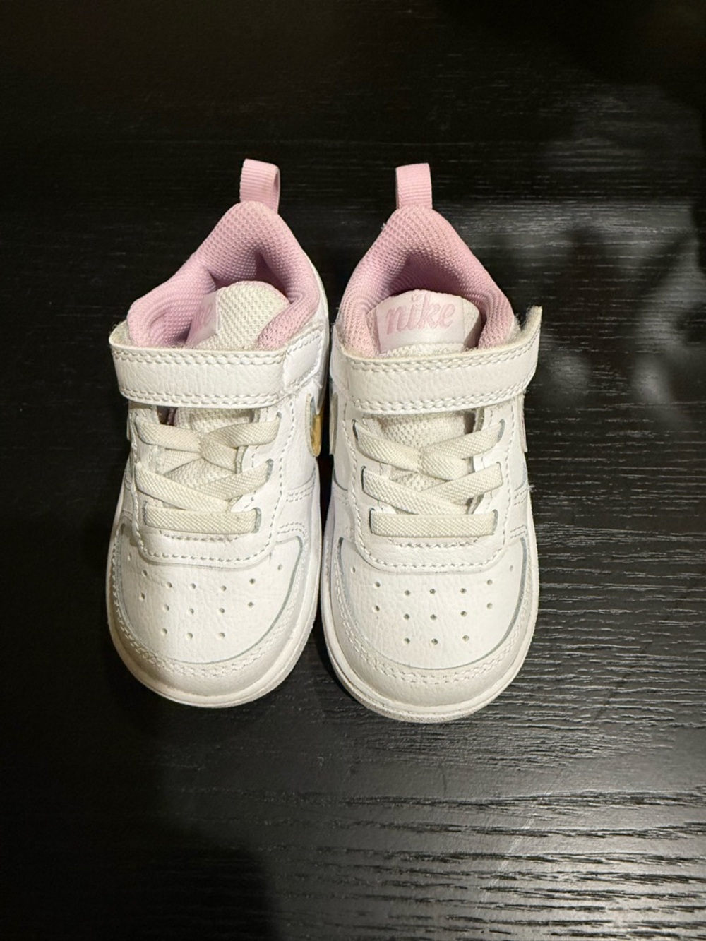 Nike Kids White Sneakers with Pink Lining